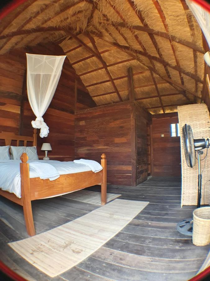 Bees Mouth Gambia Hotell Sanyang Eksteriør bilde
