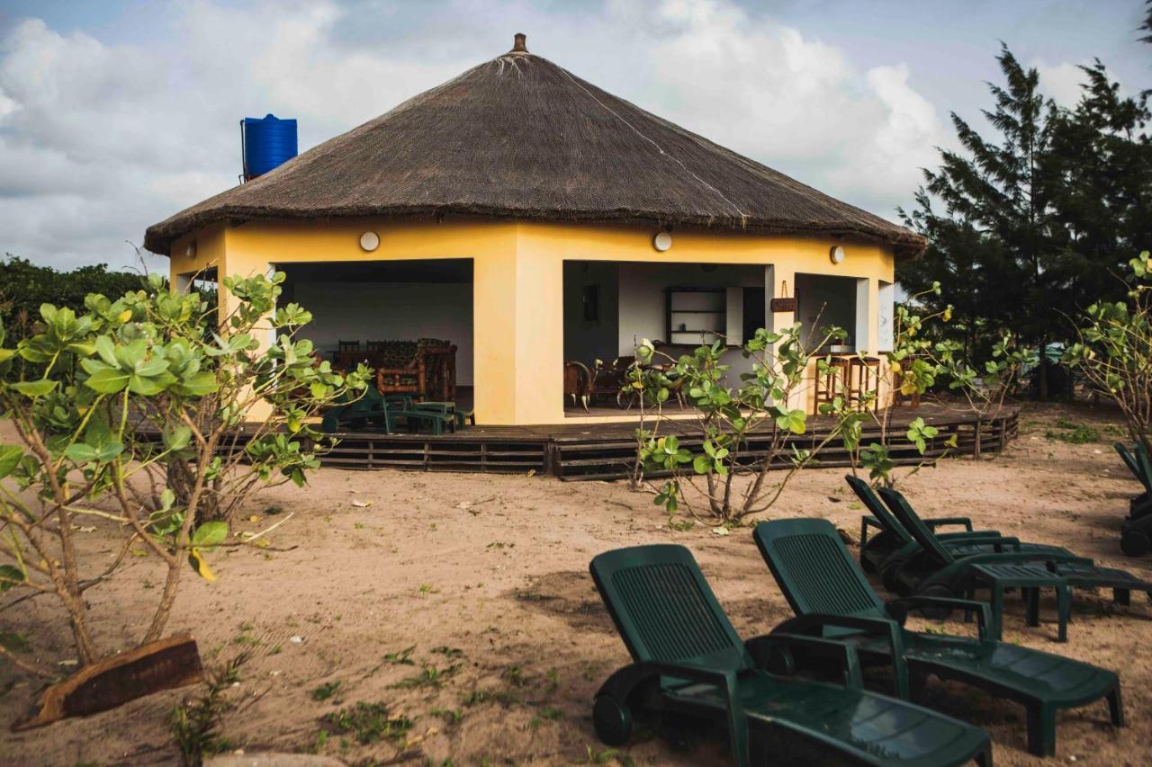 Bees Mouth Gambia Hotell Sanyang Eksteriør bilde