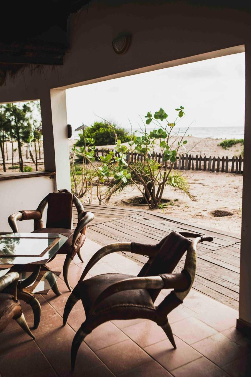 Bees Mouth Gambia Hotell Sanyang Eksteriør bilde